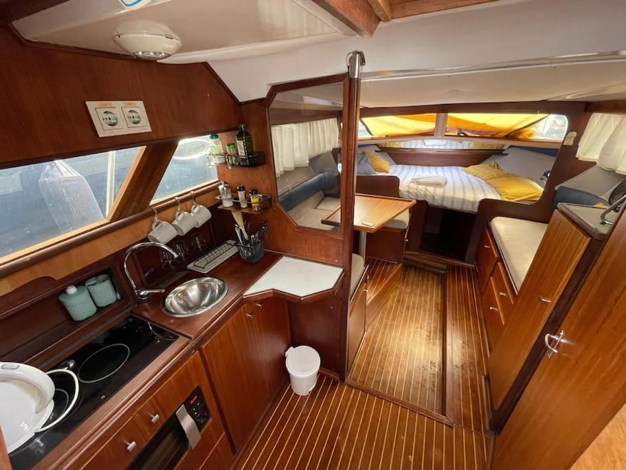 Barco Acogedor - Cosy Boat - Barcelona 호텔 외부 사진