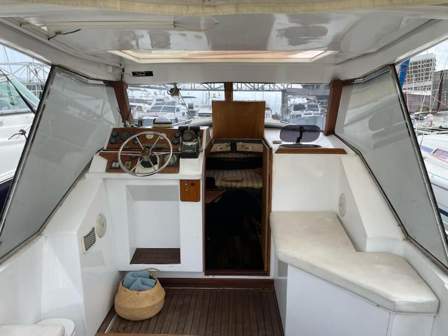 Barco Acogedor - Cosy Boat - Barcelona 호텔 외부 사진